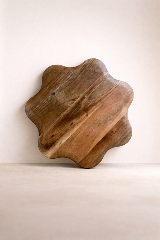 Sari Serving Board by MESO