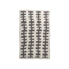 Kanba Wool Rug by Diego Olivero Studio