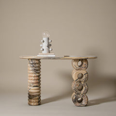 Lucrecia Console by Studio Ayres