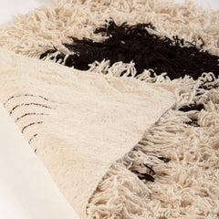 Hana Wool Rug by Diego Olivero Studio