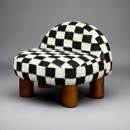 Condesa Lounge Chair by Diego Olivero Studio