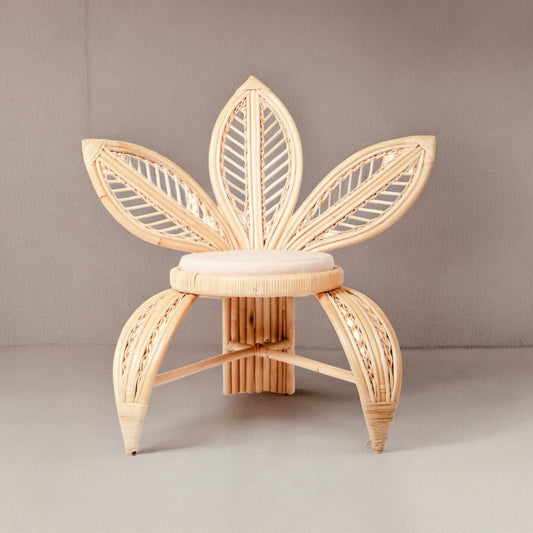 Accent Chair FOS FLOR by Daniel Orozco Studio