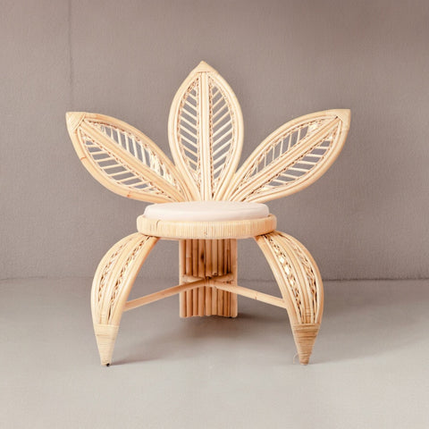 FOS FLOR Chair by Daniel Orozco Studio