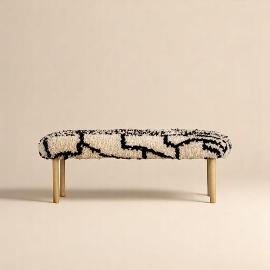 Banca Senderos by Diego Olivero Studio