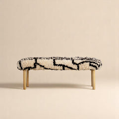 Banca Senderos by Diego Olivero Studio