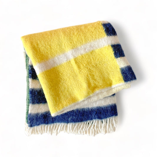 Maíz Napped Wool Throw by MESO