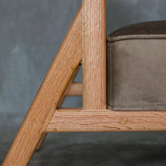 Yoya Chair by Chimiyu