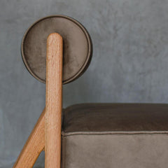 Yoya Chair by Chimiyu